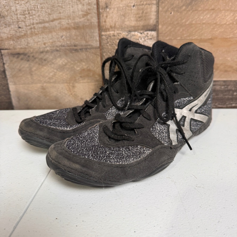 Asics Wrestling Shoes Mens Size 8 Black Silver Snapdown 1081A027 Mid Top